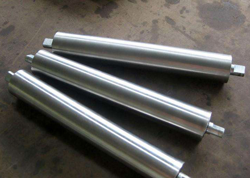 rouleau entra&icirc;n&eacute; par convoyeur &agrave; bande