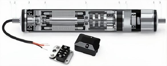 Pi&egrave;ces correspondantes &agrave; rouleaux entra&icirc;n&eacute;s par le moteur DGAC50