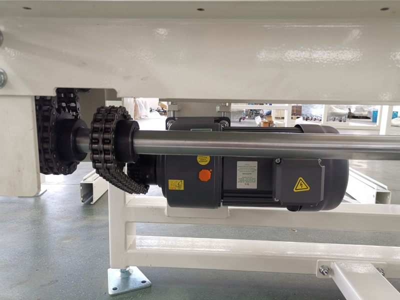 Transporteur &agrave; cha&icirc;ne