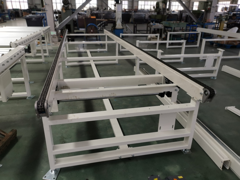 Transporteur &agrave; cha&icirc;ne